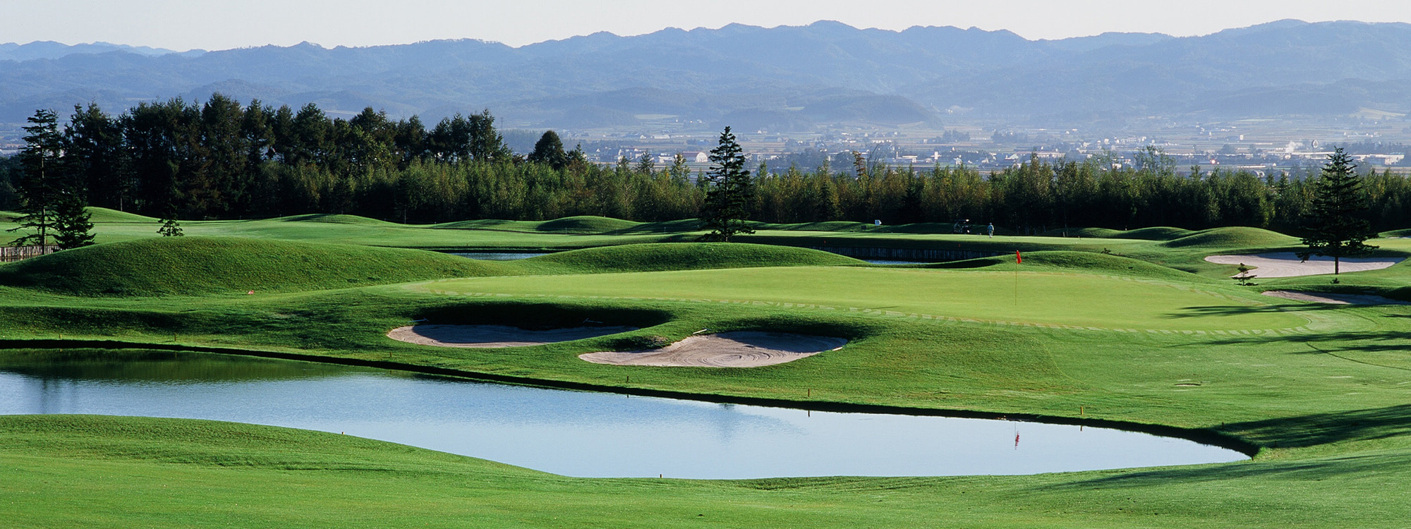 YUNI TOBU GOLF CLUB